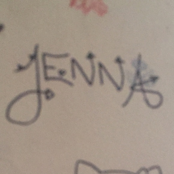 Meet your Posher, Jenna - Picture 1 of 1